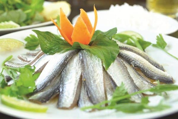 Món gỏi cá chứ danh của Bình Thuận