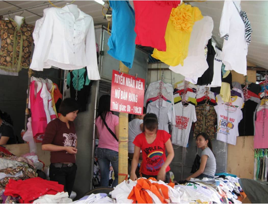 Chợ Nhà Xanh - chợ sinh viên Hà Nội lớn nhất khu vực Cầu Giấy