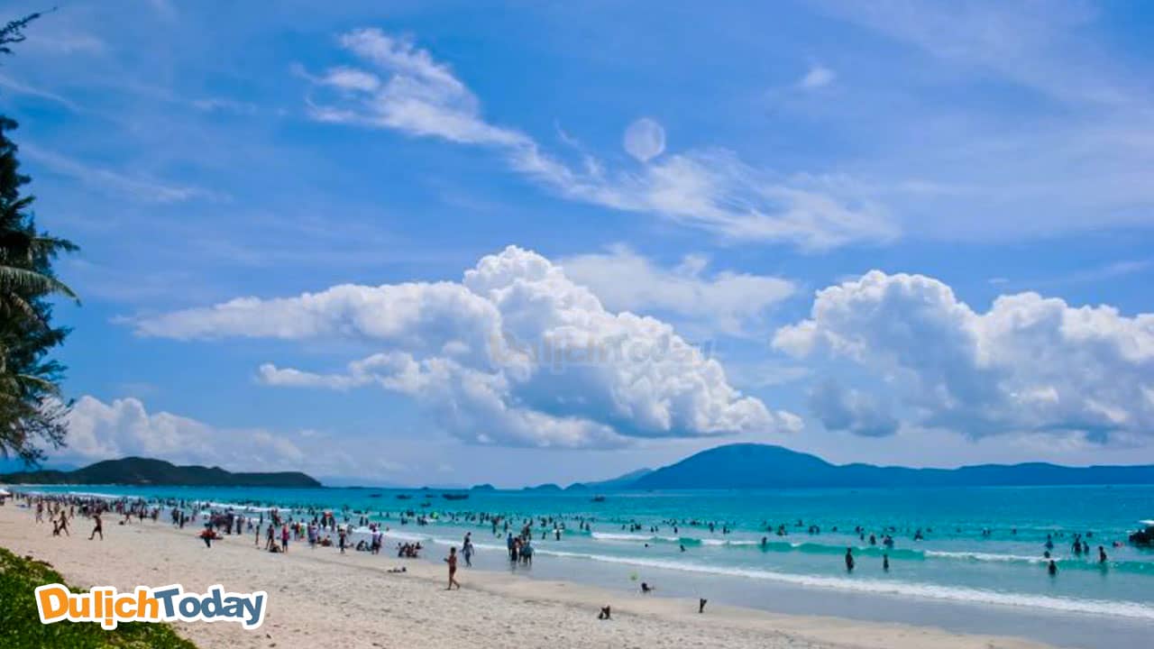Trà Cổ là địa điểm có bãi biển dài nhất Việt Nam 