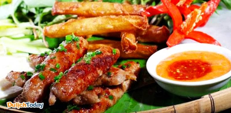Món nem Ninh Hòa nổi tiếng tại Nha Trang