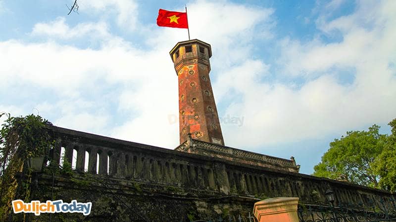 Cột cờ Hà Nội - Biểu tượng của tự do và độc lập