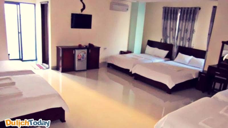 Phòng ngủ sạch sẽ, thoáng đãng tại Mekong hotel