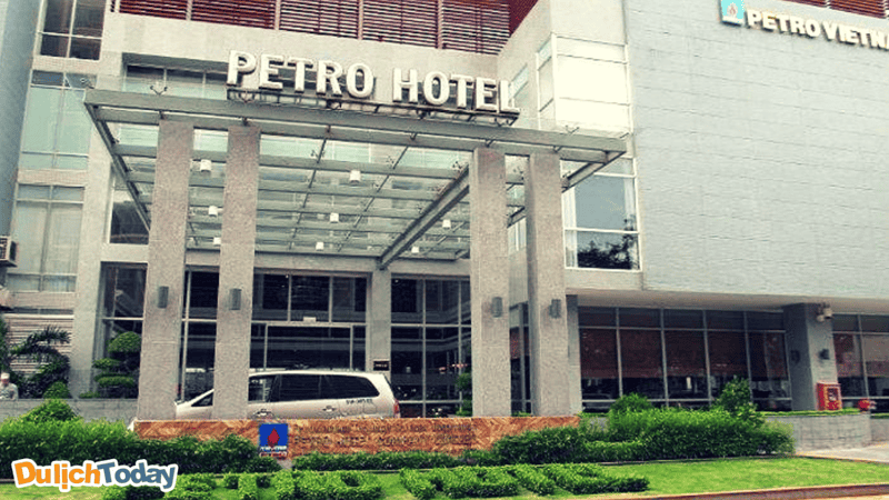 Khách sạn Petro - một trong những khách sạn của tập đoàn dầu khí Việt Nam
