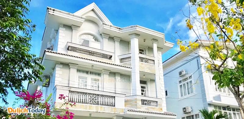 An Bình Villa Nha Trang hiện đại, khang trang, lấy tông trắng làm chủ đạo