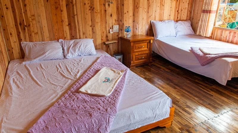 Phòng nghỉ 2 giường đôi dành cho 4 người ở resort. Nguồn: Cotodragonbeach