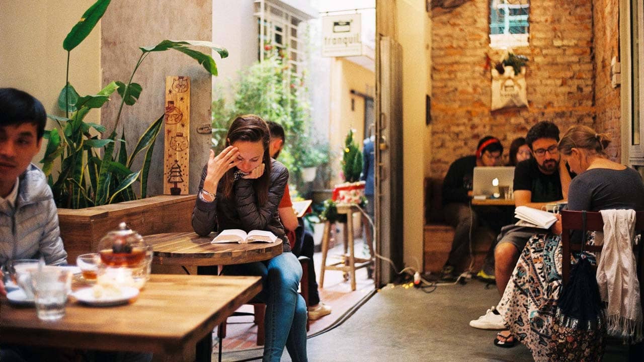 Top 10 quán cafe Hà Nội yên tĩnh TUYỆT ĐỐI để học, làm việc