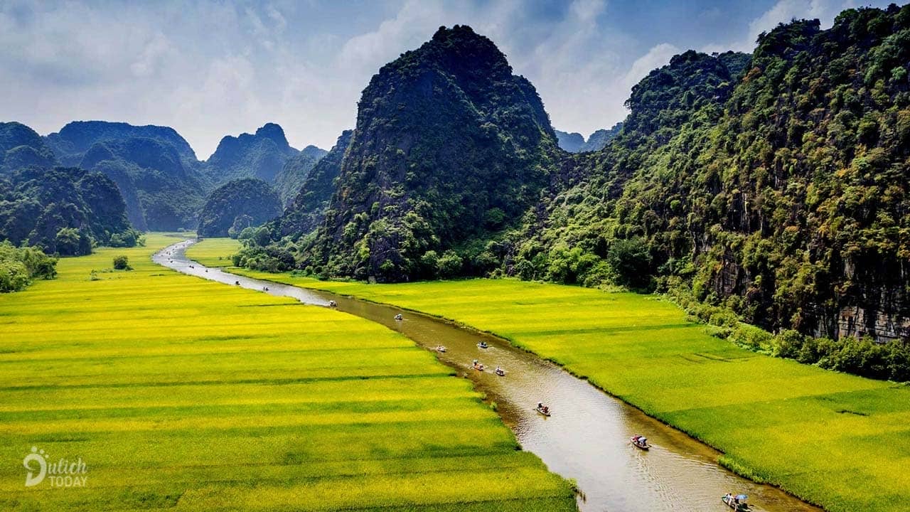 Phong cảnh trù phú và hữu tình nơi Hidden Charm Resort Ninh Bình tọa lạc