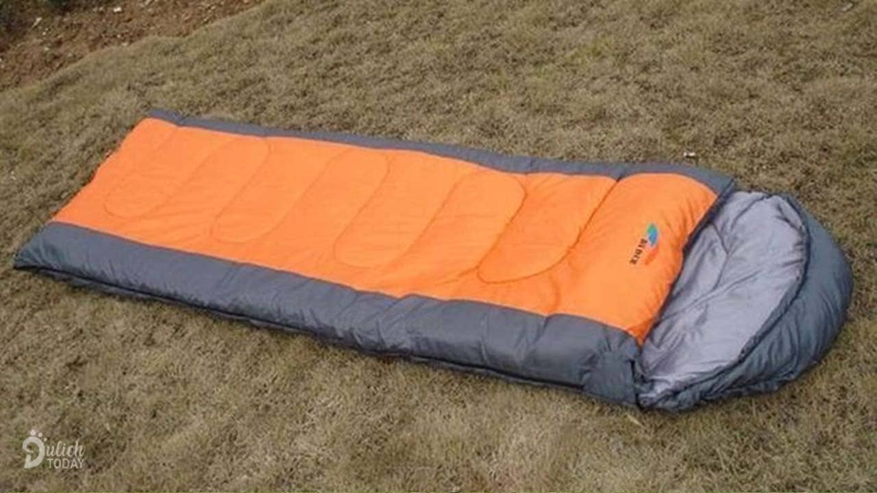 Túi ngủ - dụng cụ cần thiết khi đi cắm trại mang đến giấc ngủ ngon