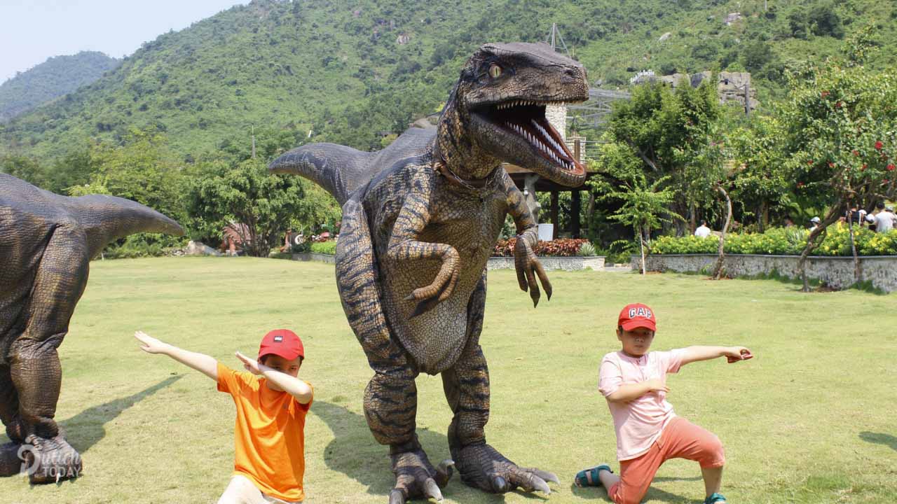 Địa chỉ phiêu lưu kỳ thú: công viên khủng long