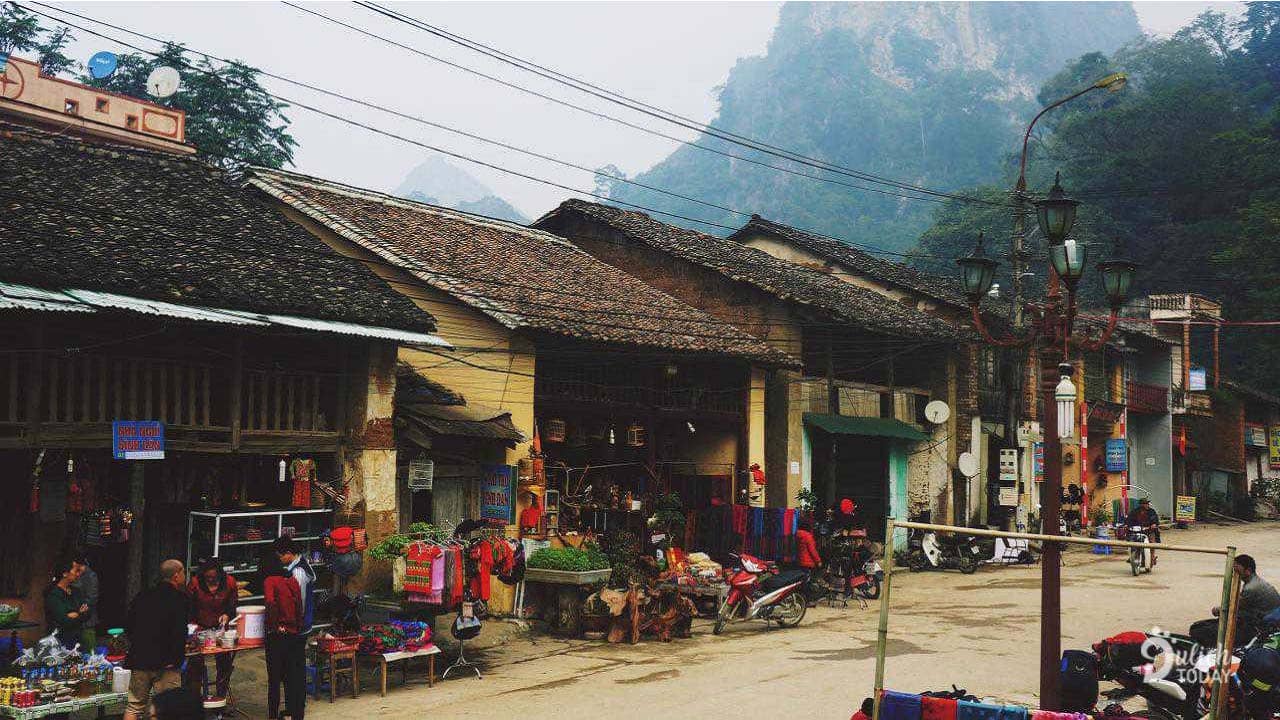 Khu vực chợ cổ Đồng Văn, nơi buôn bán của đồng bào dân tộc miền núi