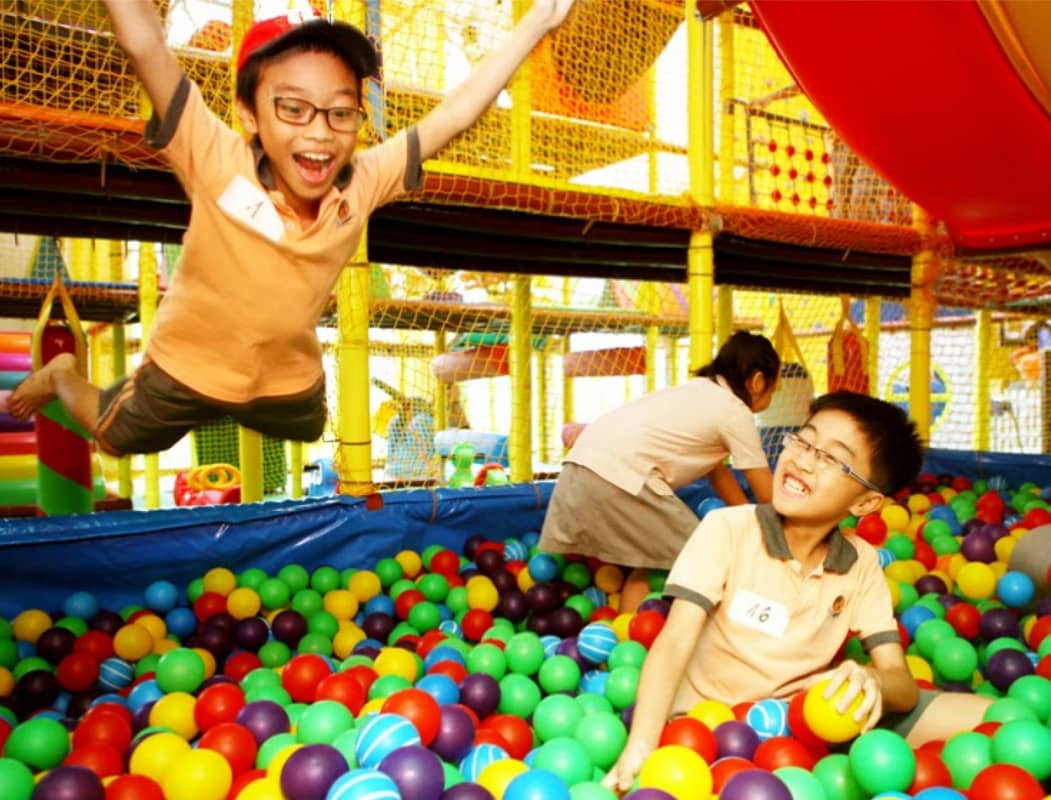 Khu vui chơi cho trẻ em ở Hà Nội khu Tây Hồ: Trung tâm vui chơi trong nhà Kinder Park Hà Nội