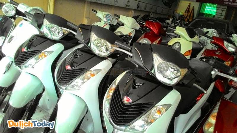 Bạn có thể thuê xe máy Sh ở Hà Nội khi đến Bon Bon Moto