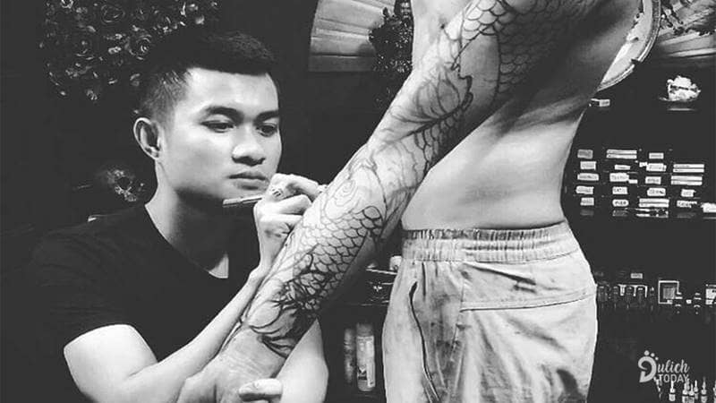 Nghệ sỹ Hoàng Minh - "linh hồn" của Hoàng Minh Tatto mang đến những hình xăm đầy nghệ thuật