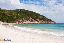 Đảo Bình Ba chỉ rộng 3 km2 nhưng nổi tiếng với sự trù phú và những bãi biển đẹp