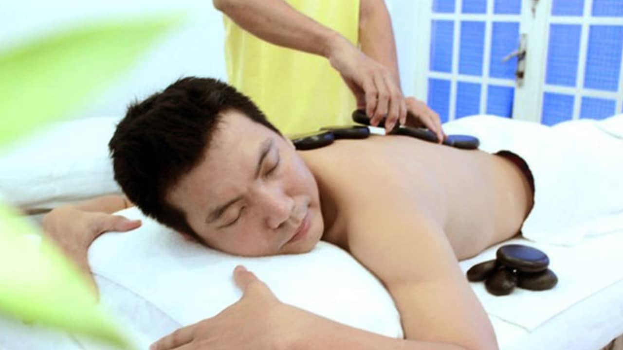 Trải nghiệm địa điểm massage lành mạnh của hội người khiếm thị Ánh Dương