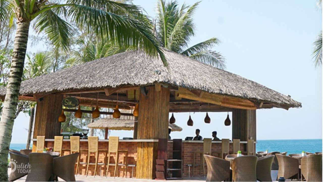 Vinpearl-phu-quoc-Resort-&-Spa-sim-bar