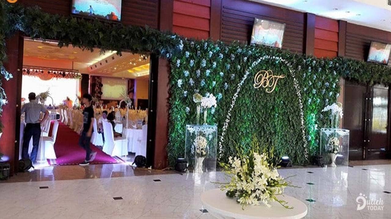 Tổ chức tiệc cưới ở Trung tâm tiệc cưới Gia Viên Hải Phòng
