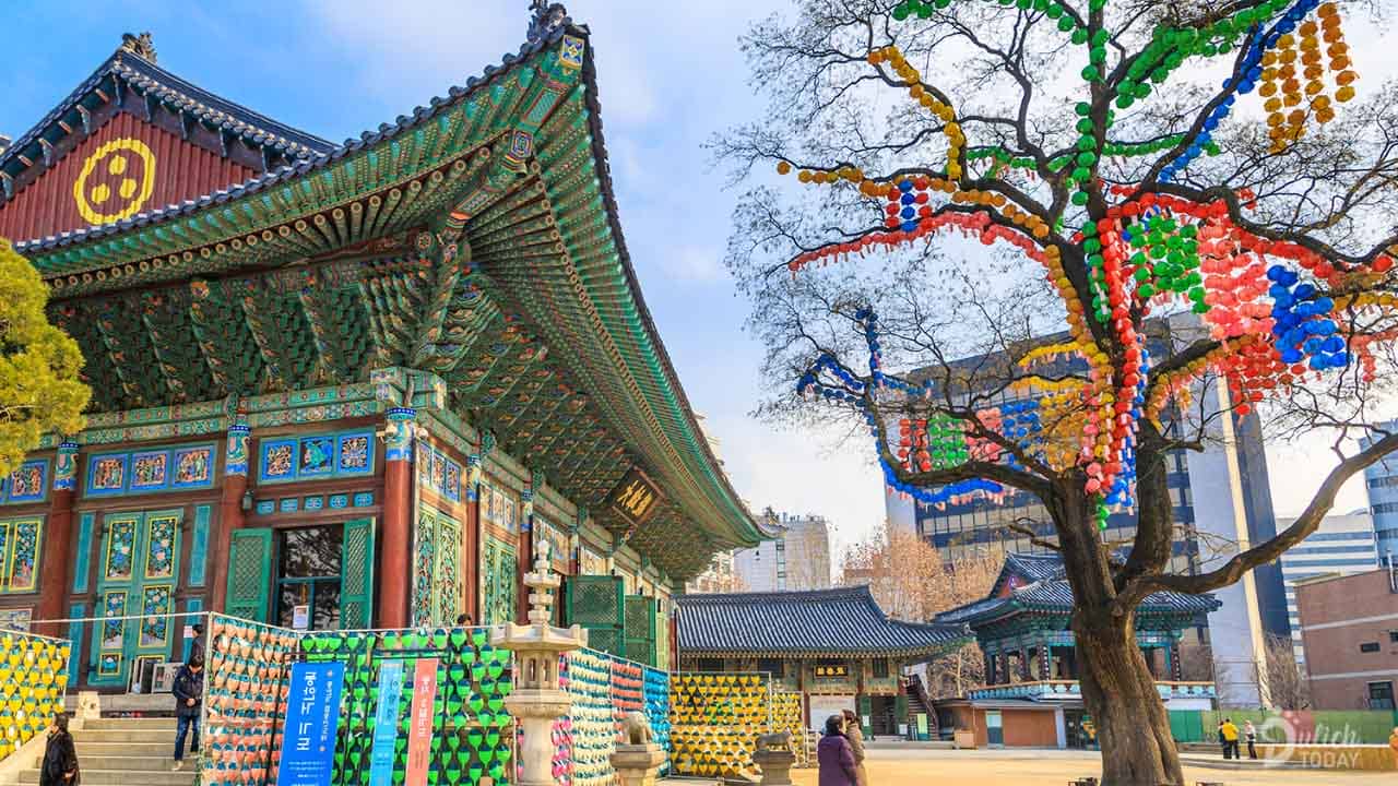 Chốn linh thiêng nổi tiếng tại Seoul - chùa Jogyesa