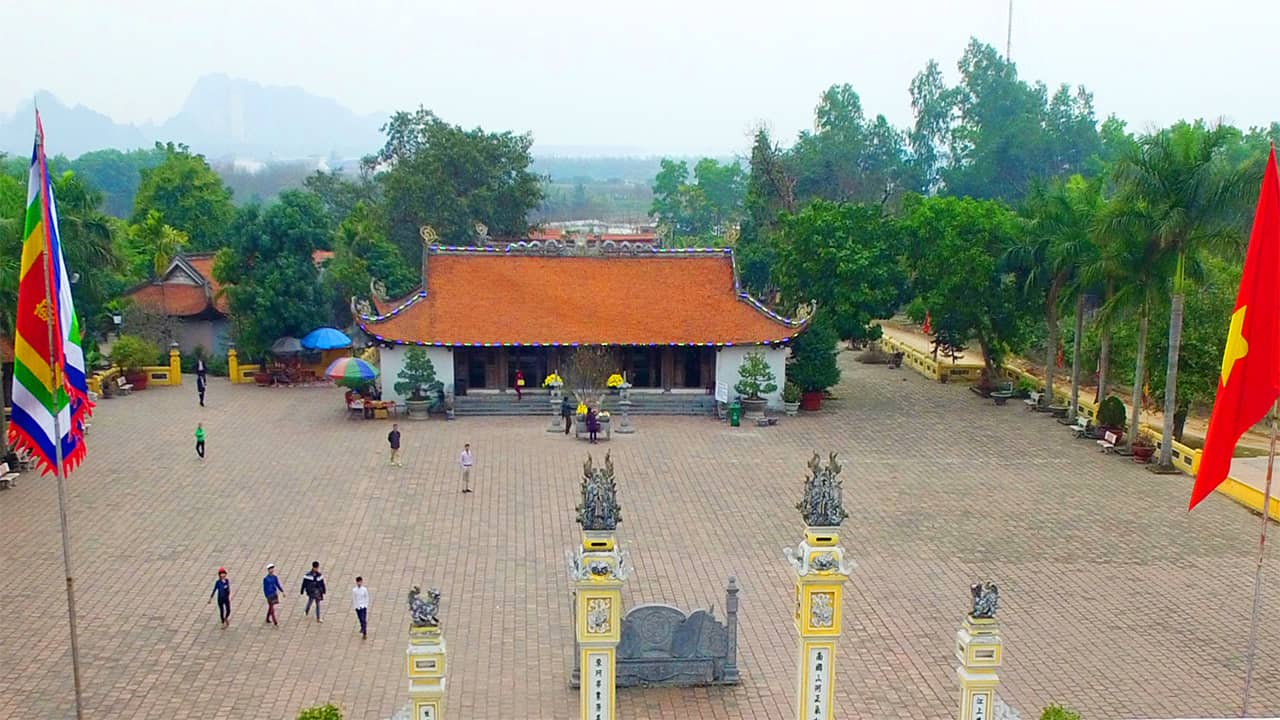 đền thờ Trần Hưng đạo