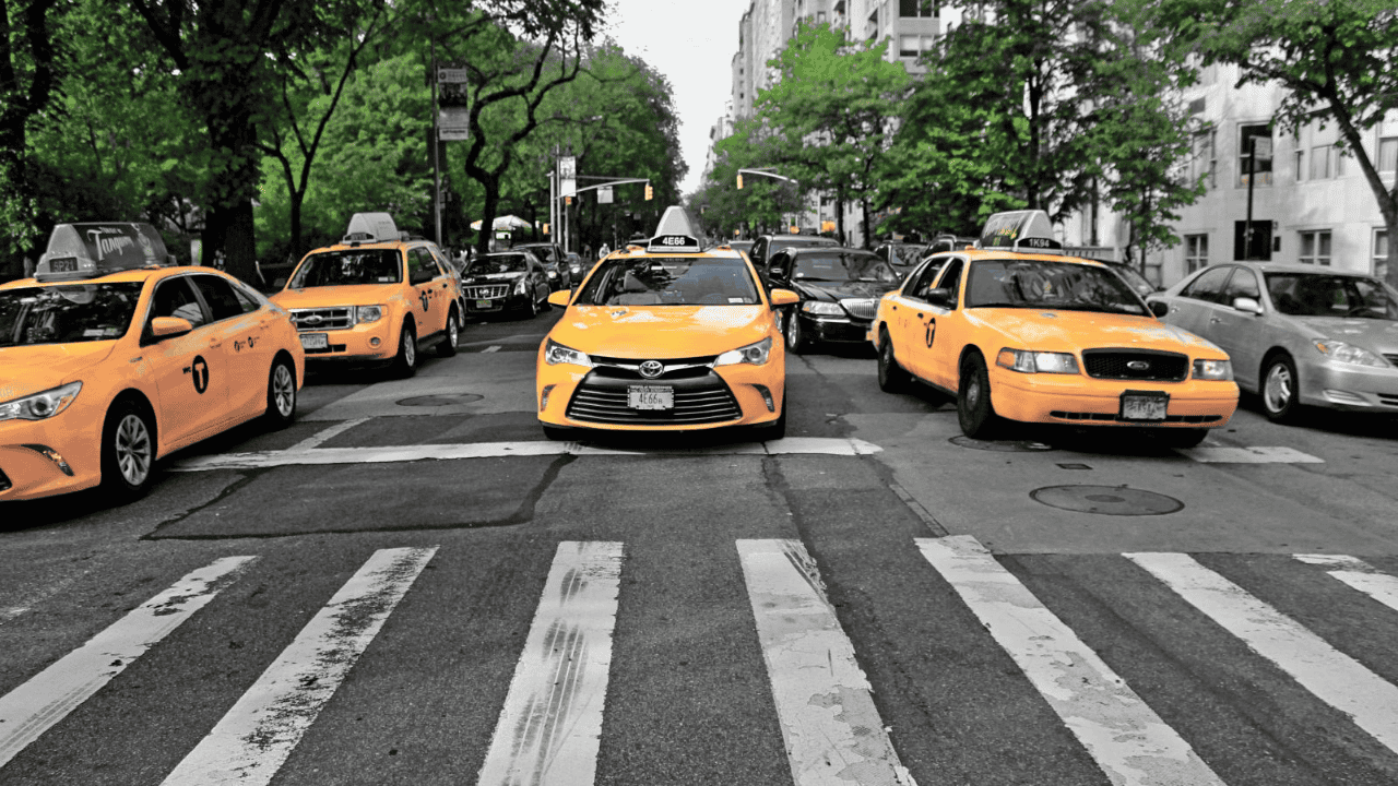 Top 9 taxi Hạ Long giá rẻ an toàn, uy tín và giá cước mới nhất