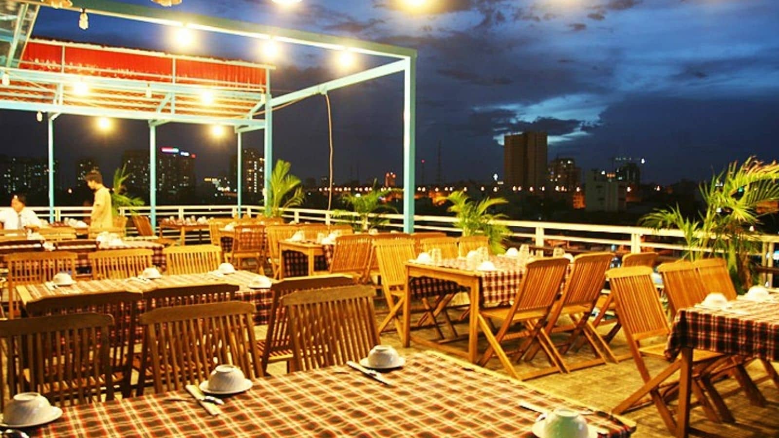 Nhà hàng Hàng Dương quận 7 với nhiều món ăn ngon