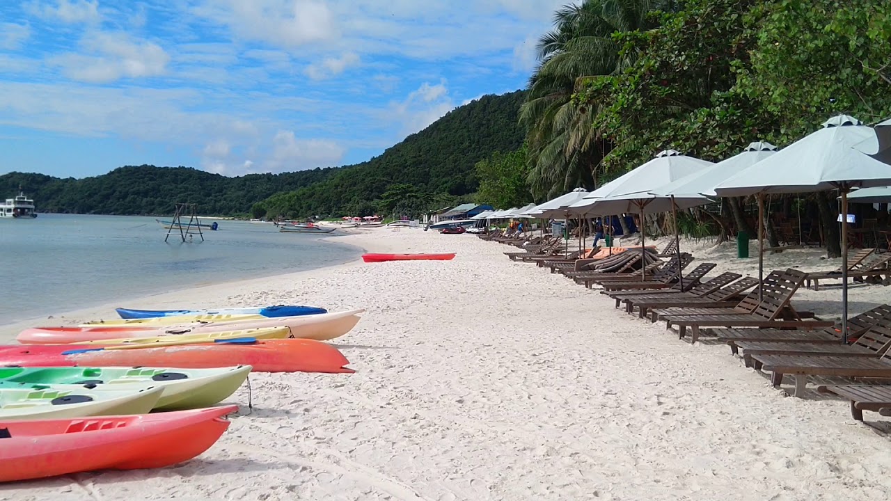 Review Phú Quốc Bãi Sao là một bãi tắm có cát mịn và nước trong