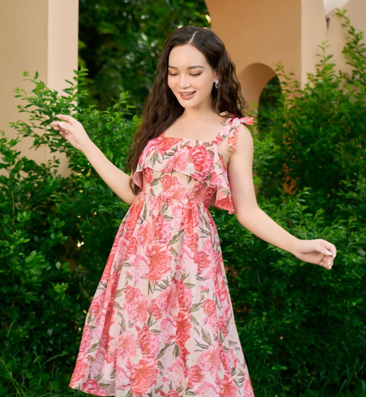 Mặc đẹp suốt mùa hè với những mẫu váy hoa lãng mạn ngọt ngào  Thời trang   Việt Giải Trí